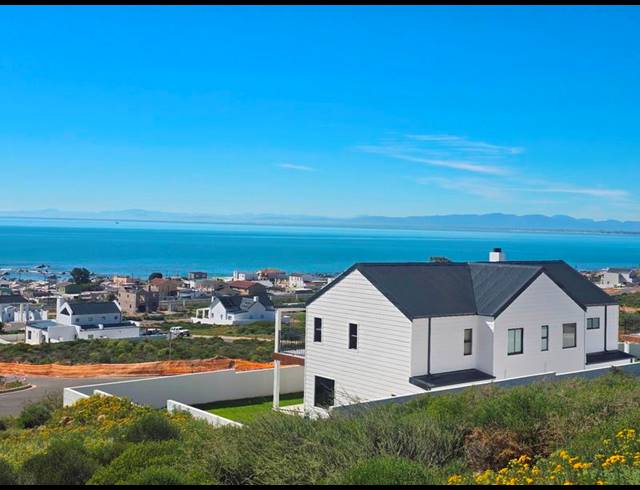 LAND FOR SALE IN ST HELENA VIEWS
